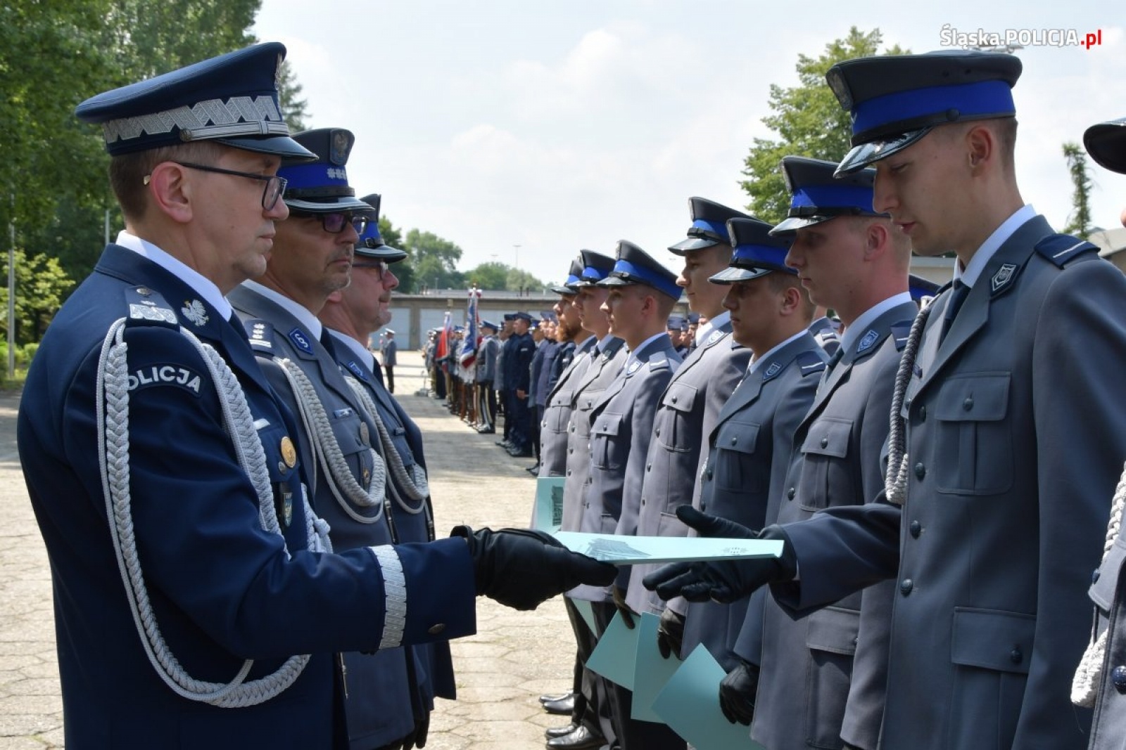 Zdjęcie w galerii na portalu naszwodzislaw.com: Nowi funkcjonariusze złożyli ślubowanie. Na kolejnych czekają wakaty wiadomości z regionu