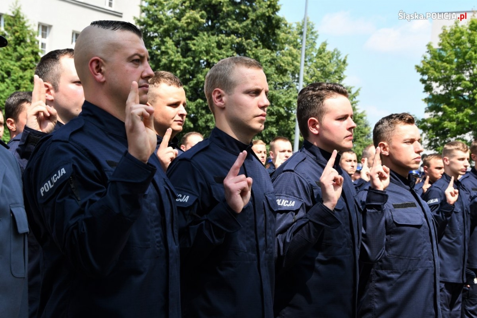 Zdjęcie w galerii na portalu naszwodzislaw.com: Nowi funkcjonariusze złożyli ślubowanie. Na kolejnych czekają wakaty wiadomości z regionu