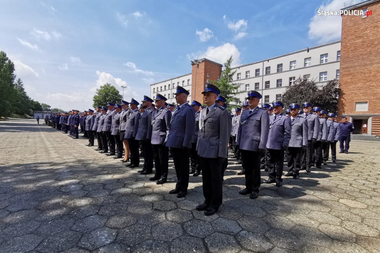 Zdjęcie w galerii na portalu naszwodzislaw.com: Nowi funkcjonariusze złożyli ślubowanie. Na kolejnych czekają wakaty wiadomości z regionu