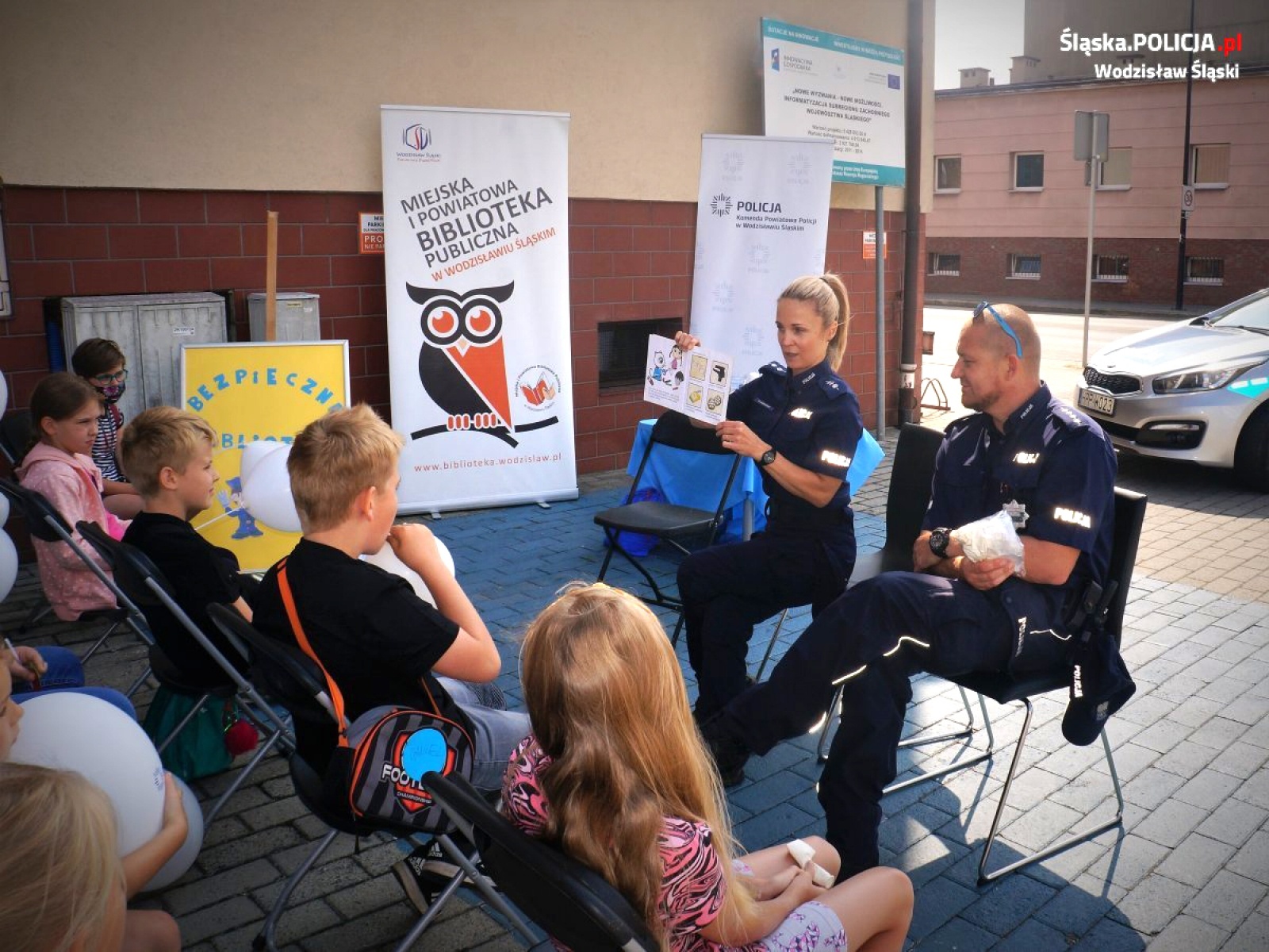 Zdjęcie w galerii na portalu naszwodzislaw.com: Policja dzieciom i lato w mieście z wodzisławskimi policjantami wiadomości z regionu