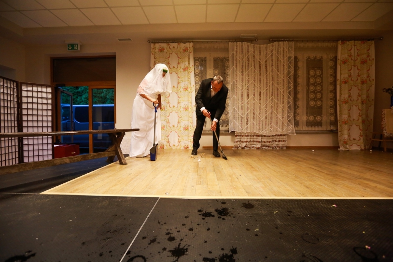 Zdjęcie w galerii na portalu naszwodzislaw.com: Ach, co to był za ślub! Tradycyjne śląskie wesele w Mszanie [FOTO] wiadomości z regionu