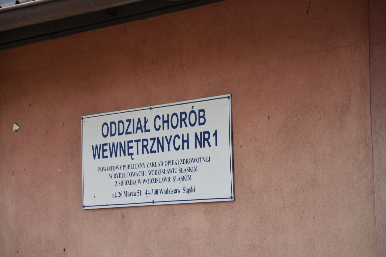 Zdjęcie w galerii na portalu naszwodzislaw.com: Prace przy termomodernizacji szpitali idą pełną parą wiadomości z regionu