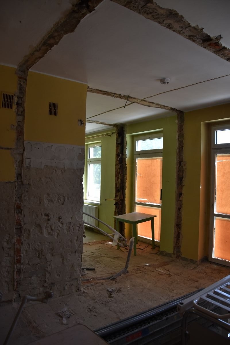 Zdjęcie w galerii na portalu naszwodzislaw.com: Prace przy termomodernizacji szpitali idą pełną parą wiadomości z regionu