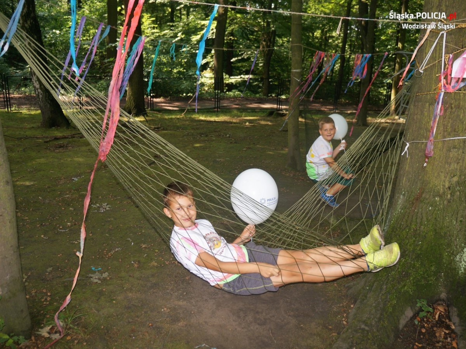 Zdjęcie w galerii na portalu naszwodzislaw.com: Spotkanie z dzielnicowym w indiańskich klimatach wiadomości z regionu