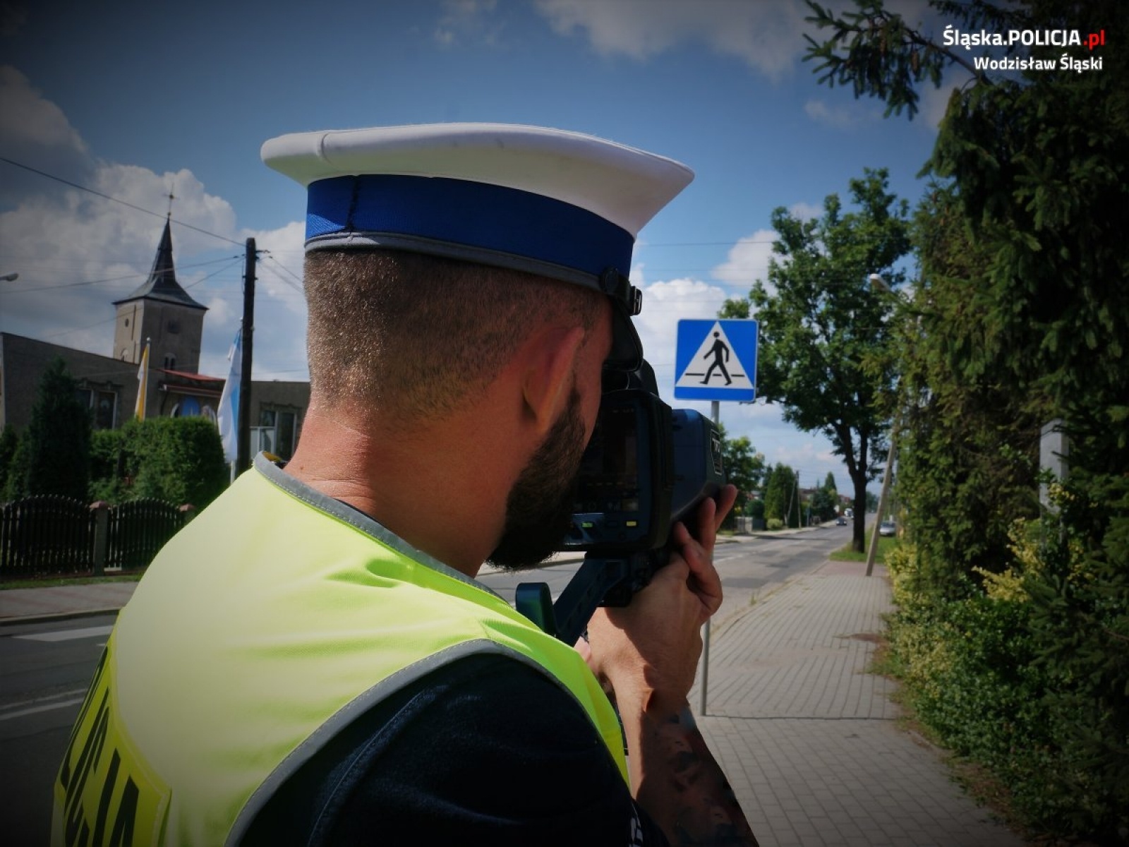 Zdjęcie w galerii na portalu naszwodzislaw.com: Bezpieczny pieszy. Policyjne działania na drogach powiatu wiadomości z regionu