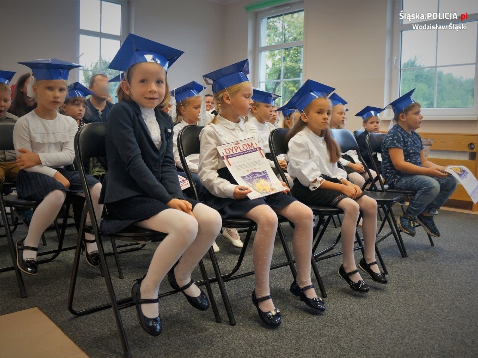 Zdjęcie w galerii na portalu naszwodzislaw.com: Policjanci odwiedzili pierwszaków z Marklowic wiadomości z regionu