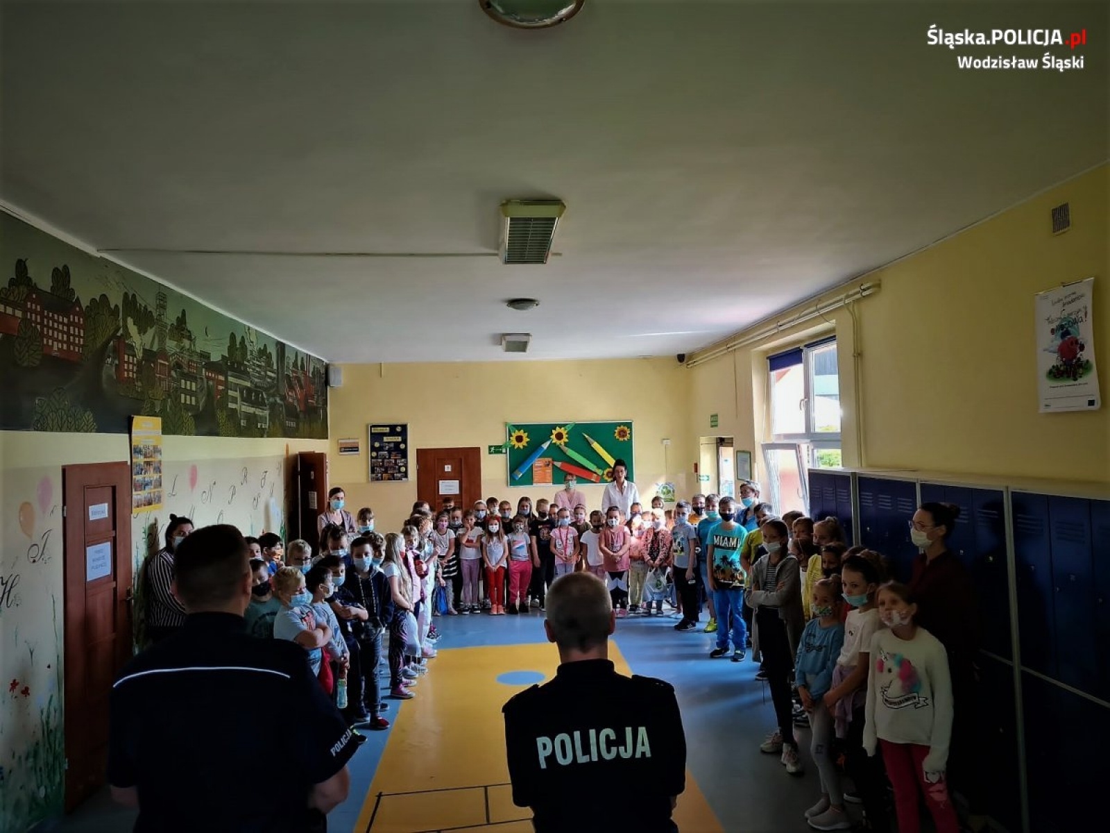 Zdjęcie w galerii na portalu naszwodzislaw.com: Bezpieczna droga do szkoły w powiecie wodzisławskim wiadomości z regionu