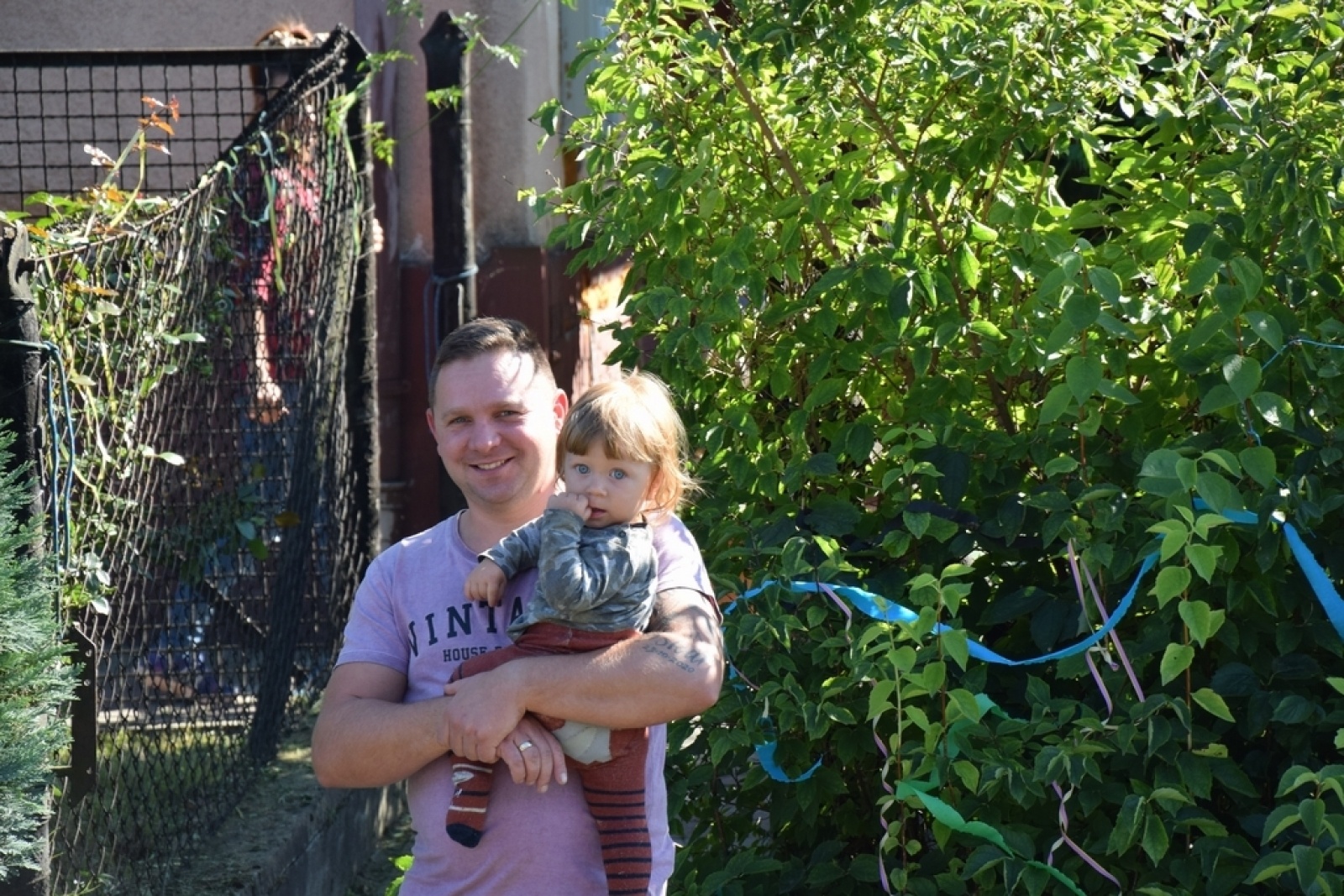 Zdjęcie w galerii na portalu naszwodzislaw.com: Orkiestra Rozrywkowa po raz trzeci na ulicach Gminy Mszana [FOTO] wiadomości z regionu