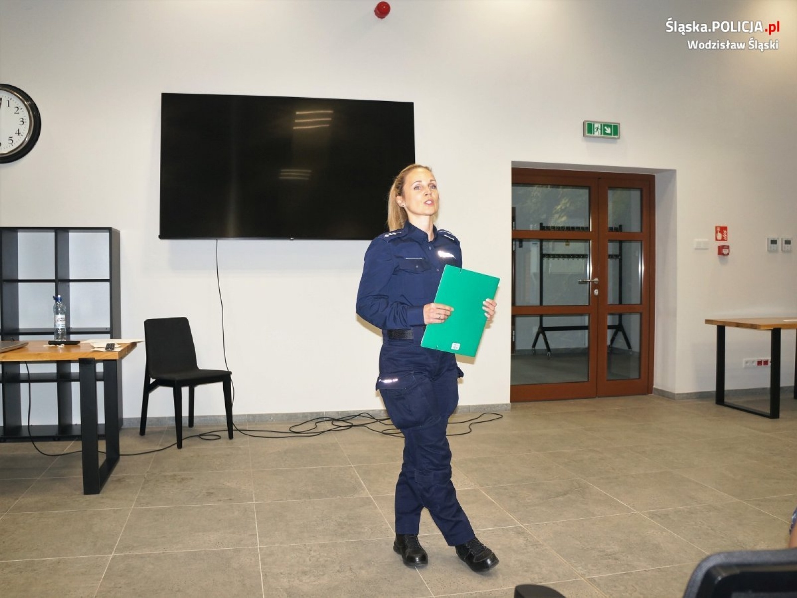 Zdjęcie w galerii na portalu naszwodzislaw.com: Jak zapobiegać samobójstwom? Konferencja na dworcu kolejowym wiadomości z regionu