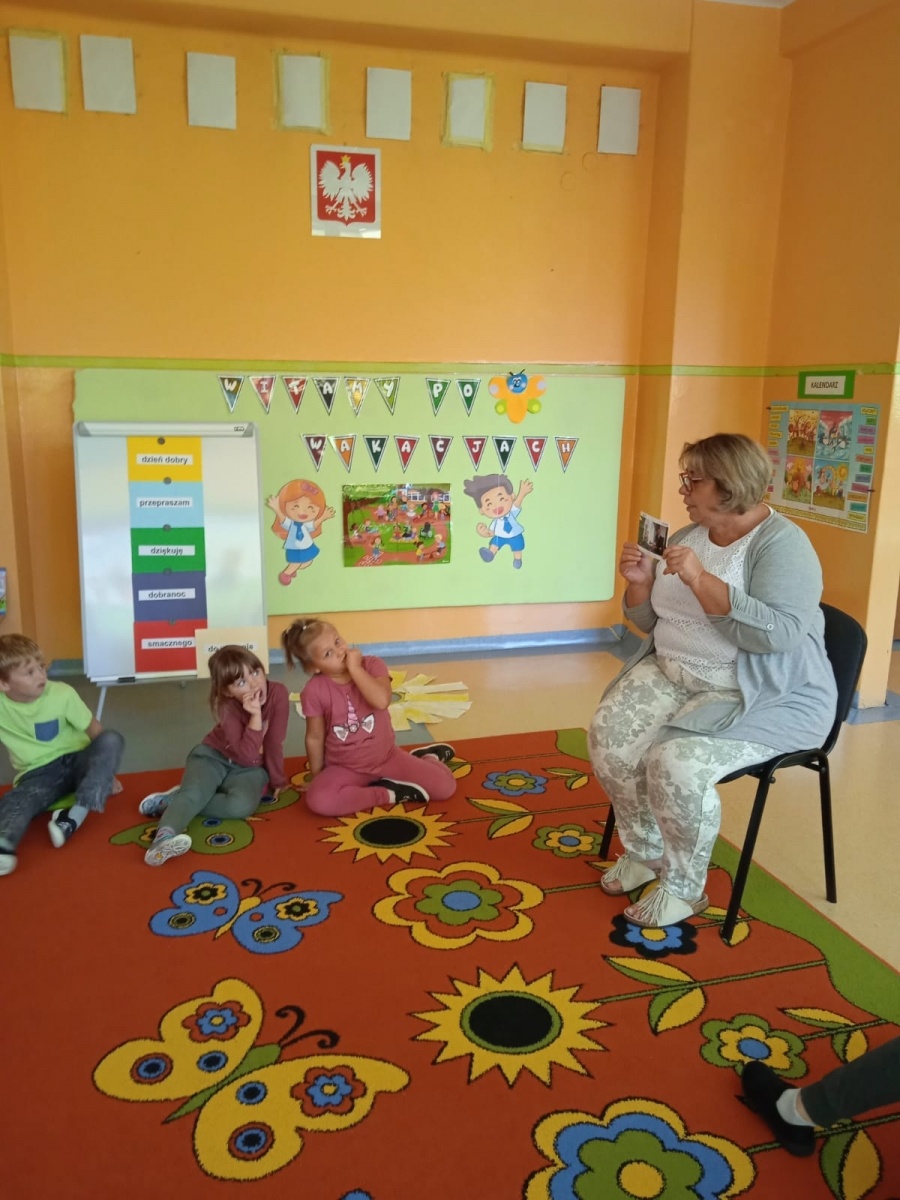 Zdjęcie w galerii na portalu naszwodzislaw.com: Narodowe Czytanie w wodzisławskim przedszkolu wiadomości z regionu