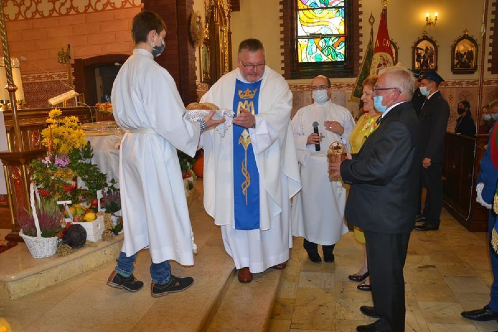 Zdjęcie w galerii na portalu naszwodzislaw.com: Rolnicy z Mszany podziękowali za plony [FOTO] wiadomości z regionu