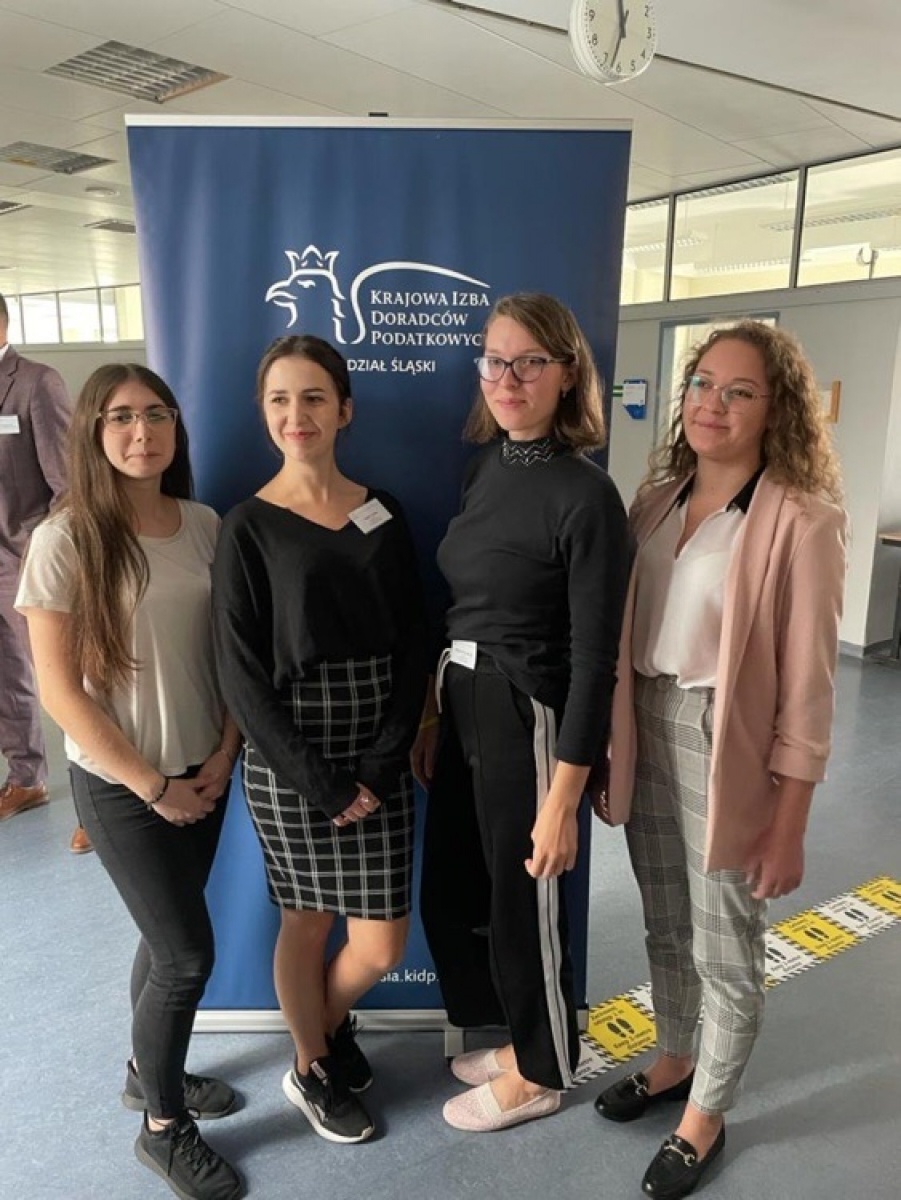 Zdjęcie w galerii na portalu naszwodzislaw.com: W Ekonomiku znają się na podatkach wiadomości z regionu