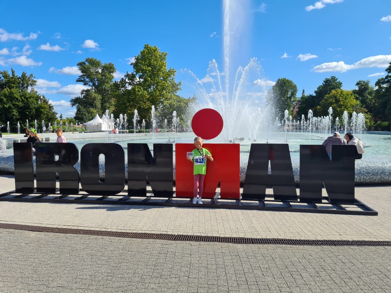 Zdjęcie w galerii na portalu naszwodzislaw.com: Tak zaczynali mistrzowie. Biegowy sukces uczennicy SP 4 wiadomości z regionu