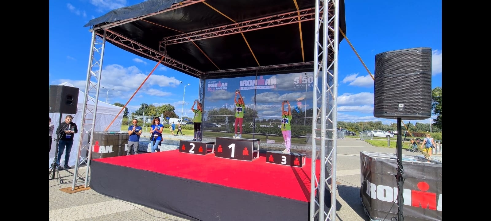 Zdjęcie w galerii na portalu naszwodzislaw.com: Tak zaczynali mistrzowie. Biegowy sukces uczennicy SP 4 wiadomości z regionu