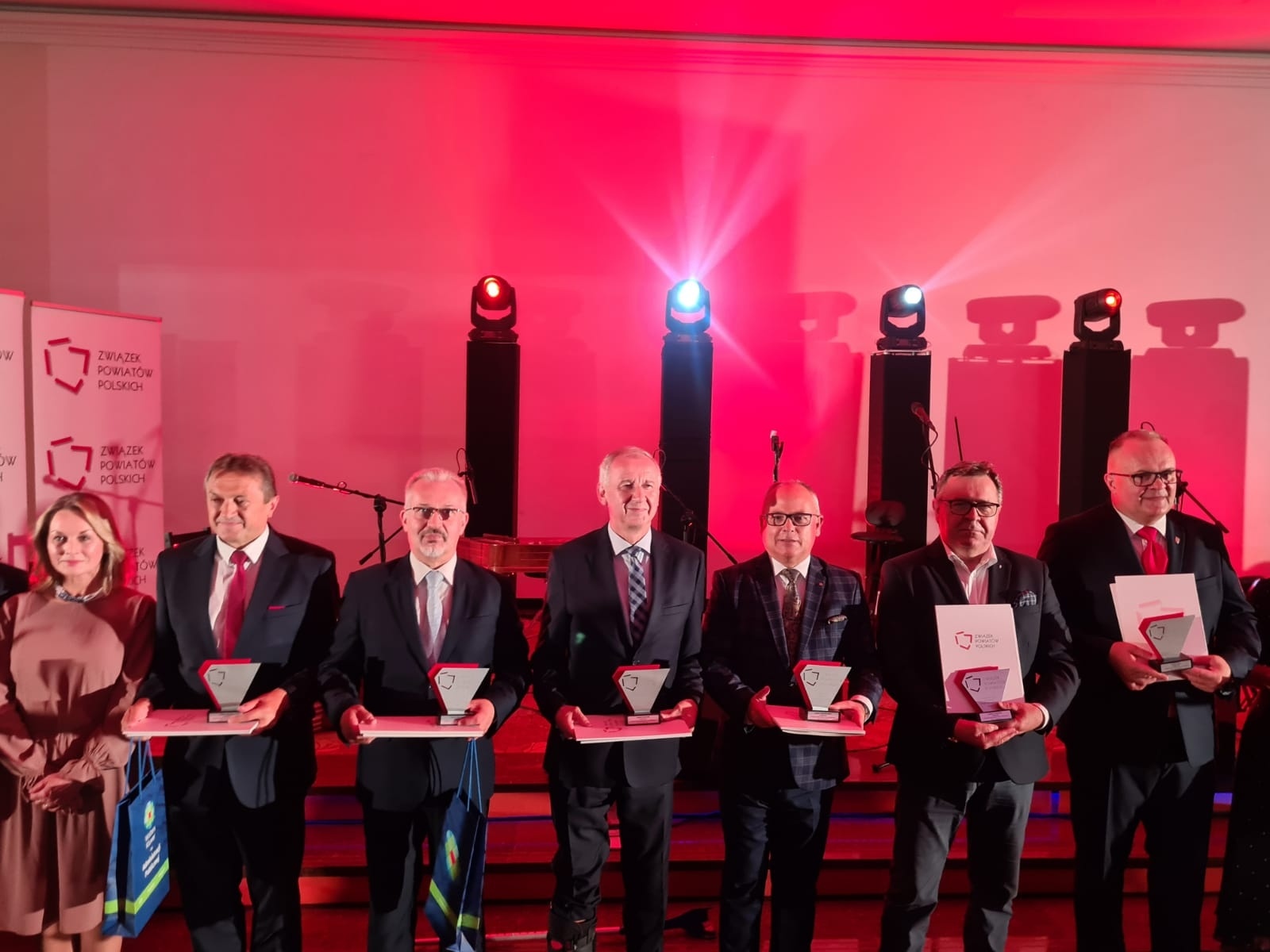 Zdjęcie w galerii na portalu naszwodzislaw.com: Powiat Wodzisławski wśród najlepszych wiadomości z regionu