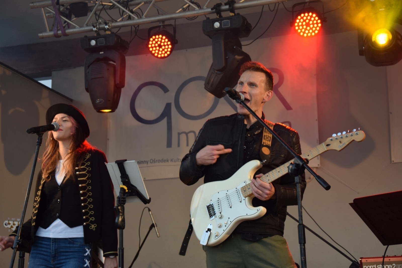 Zdjęcie w galerii na portalu naszwodzislaw.com: Eksplozja kolorów i koncerty na zakończenie lata w Połomi [FOTO] wiadomości z regionu