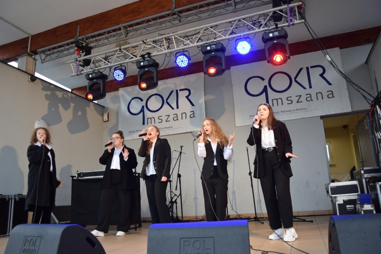 Zdjęcie w galerii na portalu naszwodzislaw.com: Eksplozja kolorów i koncerty na zakończenie lata w Połomi [FOTO] wiadomości z regionu