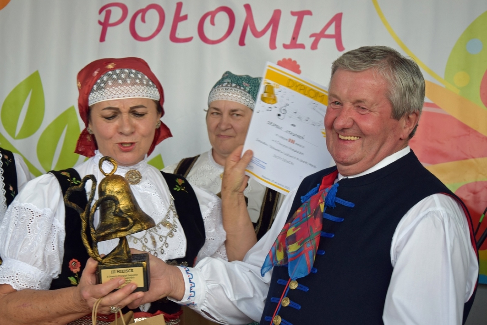 Zdjęcie w galerii na portalu naszwodzislaw.com: Złoty Dzwon w Połomi. Zwycięzcą zespół z Zebrzydowic [FOTO] wiadomości z regionu