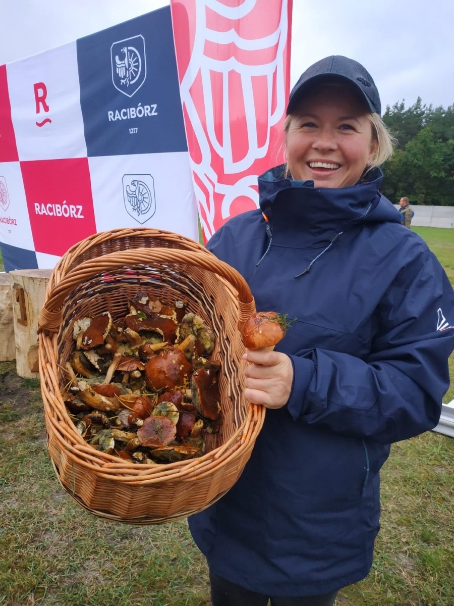 Zdjęcie w galerii na portalu naszwodzislaw.com: Znamy nowych mistrzów grzybobrania wiadomości z regionu