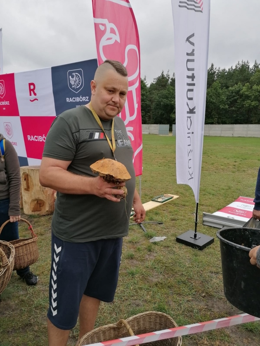 Zdjęcie w galerii na portalu naszwodzislaw.com: Znamy nowych mistrzów grzybobrania wiadomości z regionu