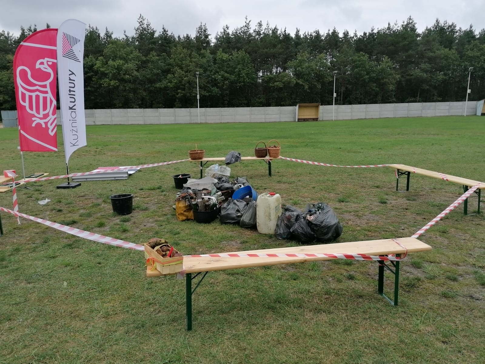 Zdjęcie w galerii na portalu naszwodzislaw.com: Znamy nowych mistrzów grzybobrania wiadomości z regionu