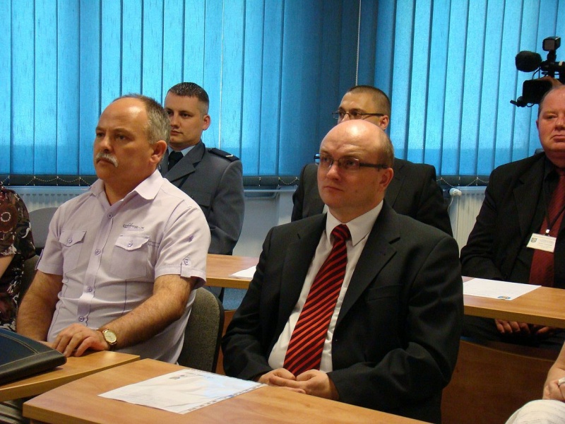 Zdjęcie w galerii na portalu naszwodzislaw.com: Pamiątki rodzinne tylko na piętrze wiadomości z regionu