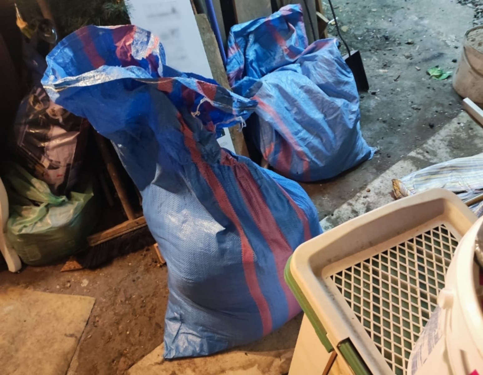 Zdjęcie w galerii na portalu naszwodzislaw.com: Śląscy pogranicznicy ujawnili nielegalne wyroby akcyzowe wiadomości z regionu