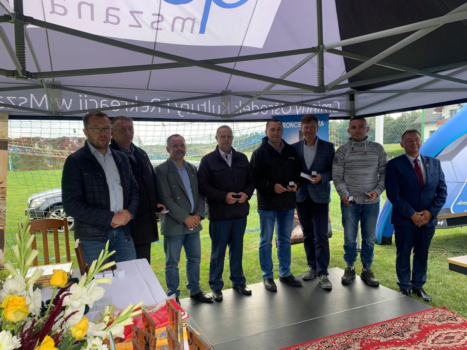 Zdjęcie w galerii na portalu naszwodzislaw.com: Odznaczenia, piłkarskie miasteczko i remis na jubileusz Startu Mszana [FOTO] wiadomości z regionu