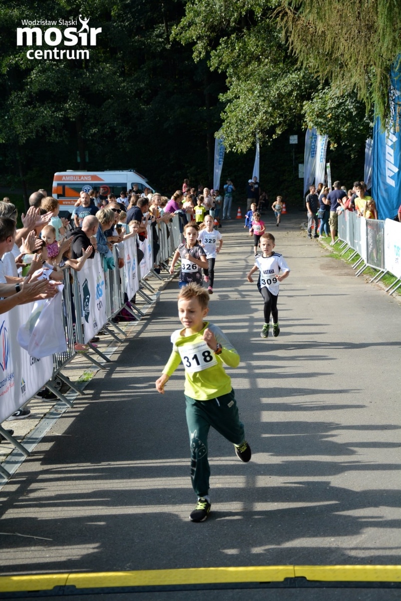 Zdjęcie w galerii na portalu naszwodzislaw.com: Za nami 12. Błękitna Wstęga Balatonu [FOTO] wiadomości z regionu