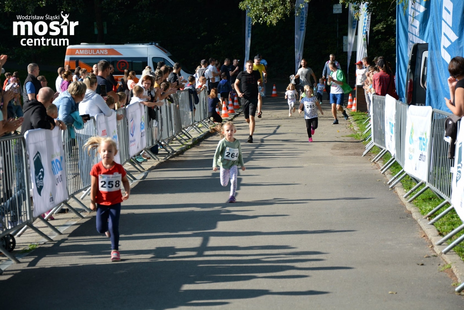 Zdjęcie w galerii na portalu naszwodzislaw.com: Za nami 12. Błękitna Wstęga Balatonu [FOTO] wiadomości z regionu