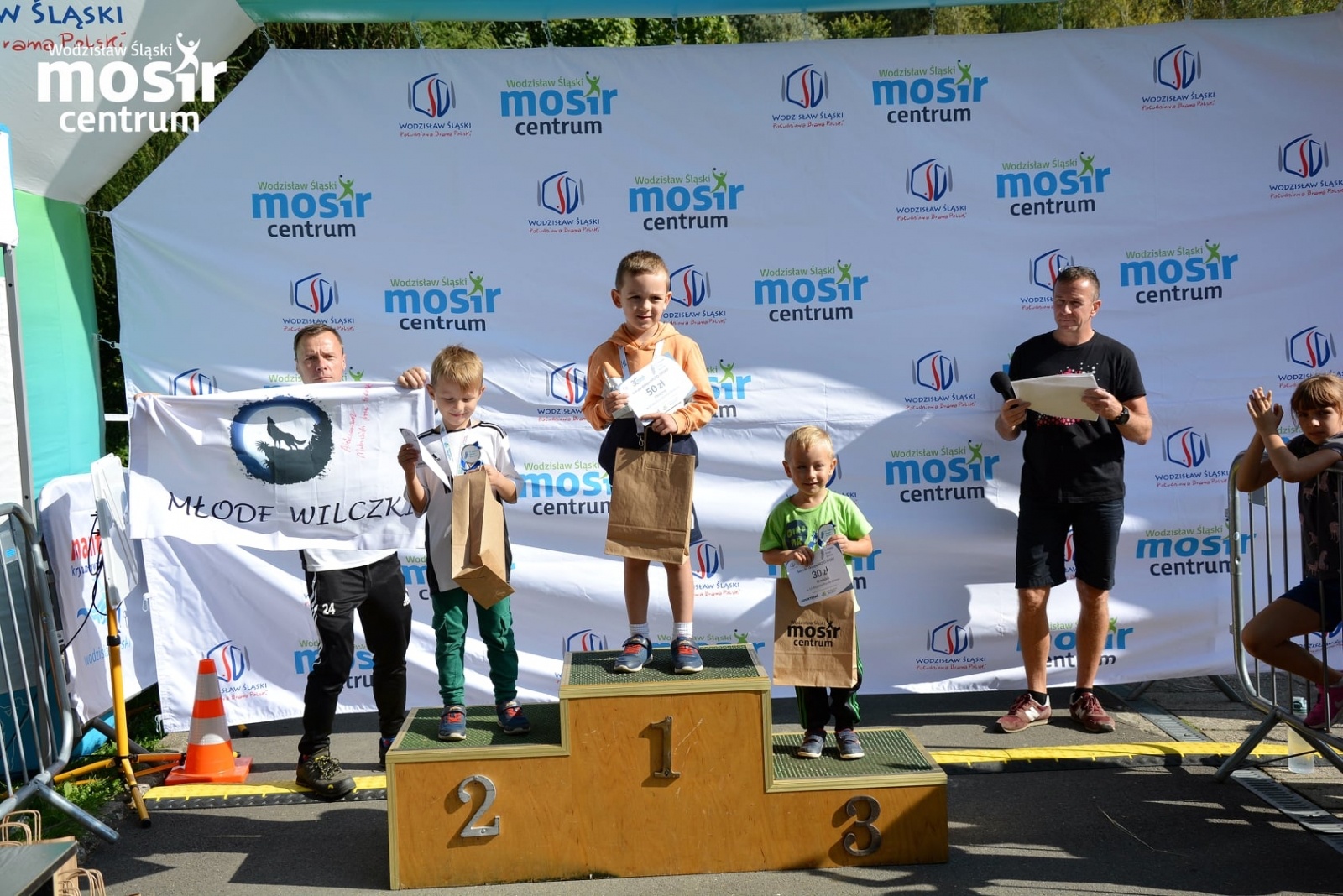 Zdjęcie w galerii na portalu naszwodzislaw.com: Za nami 12. Błękitna Wstęga Balatonu [FOTO] wiadomości z regionu