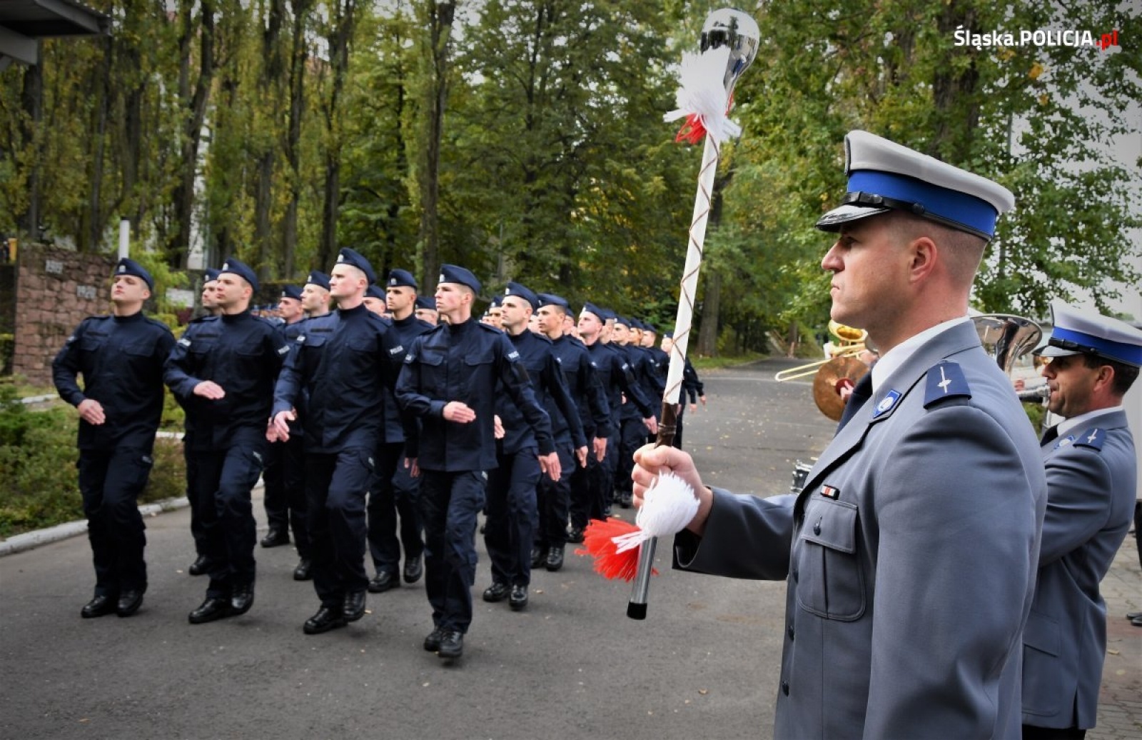 Zdjęcie w galerii na portalu naszwodzislaw.com: Ponad stu nowych śląskich policjantów złożyło ślubowanie wiadomości z regionu