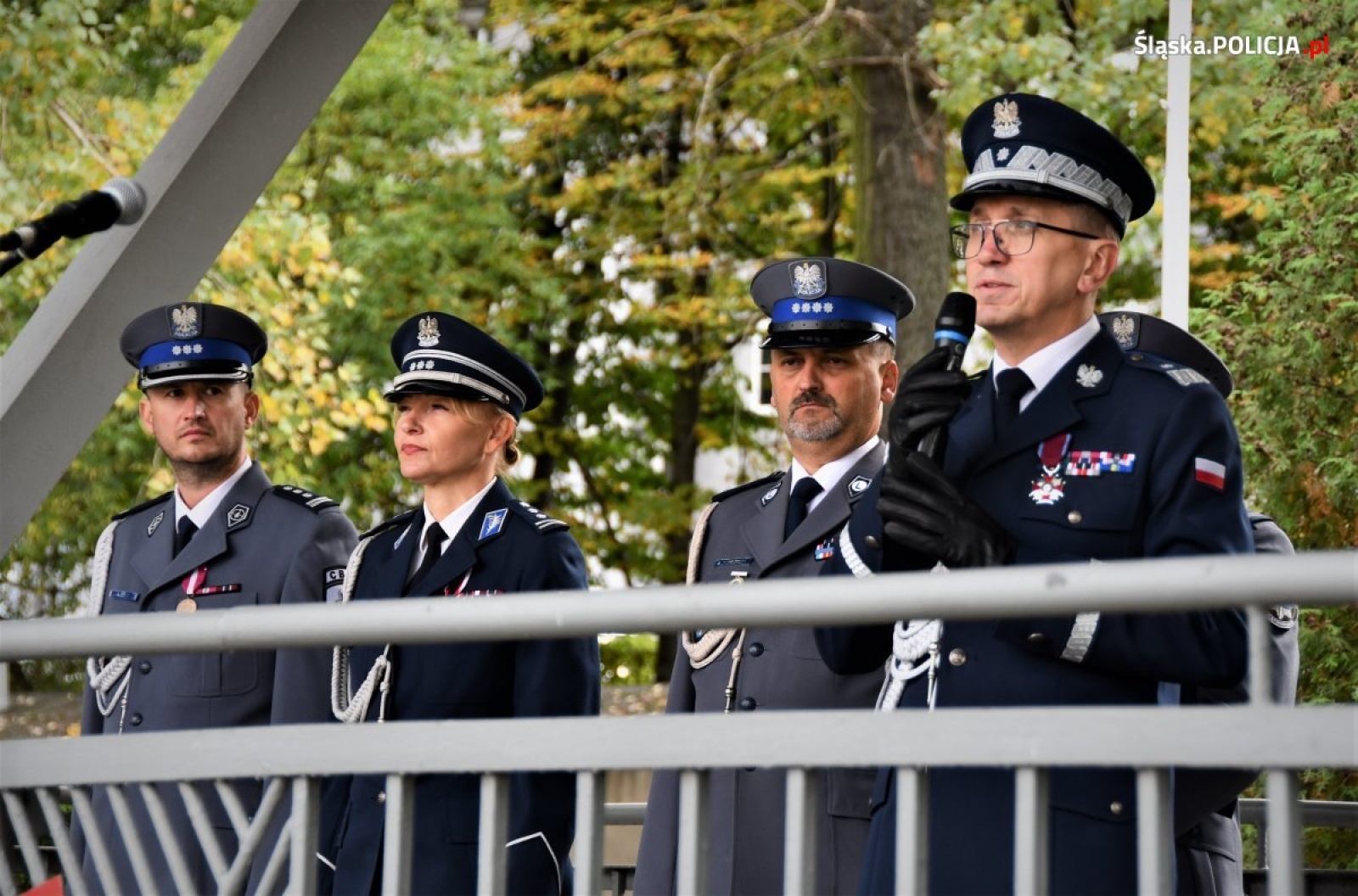 Zdjęcie w galerii na portalu naszwodzislaw.com: Ponad stu nowych śląskich policjantów złożyło ślubowanie wiadomości z regionu