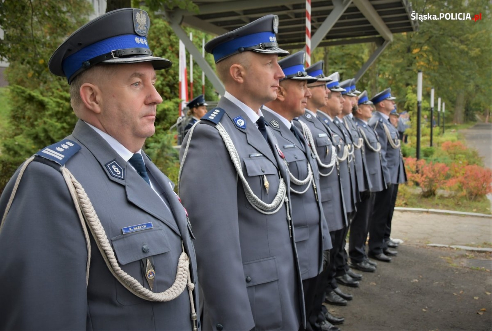 Zdjęcie w galerii na portalu naszwodzislaw.com: Ponad stu nowych śląskich policjantów złożyło ślubowanie wiadomości z regionu