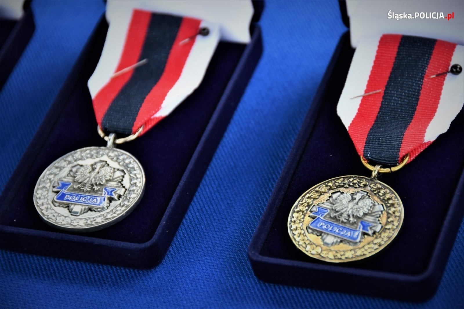 Zdjęcie w galerii na portalu naszwodzislaw.com: Ponad stu nowych śląskich policjantów złożyło ślubowanie wiadomości z regionu