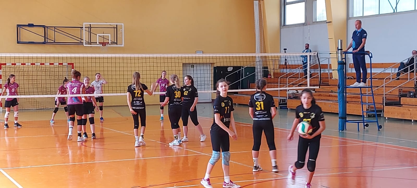Zdjęcie w galerii na portalu naszwodzislaw.com: Wyśmienita forma siatkarek wodzisławskiej Zorzy wiadomości z regionu