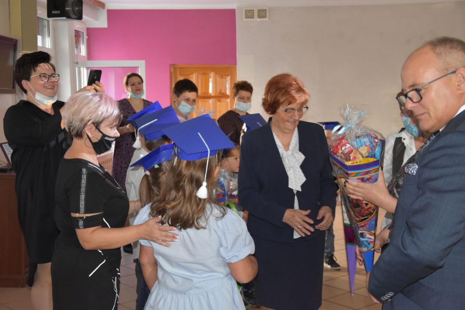 Zdjęcie w galerii na portalu naszwodzislaw.com: Pierwszaki z ZPSWR ślubowały i otrzymały tyty wiadomości z regionu