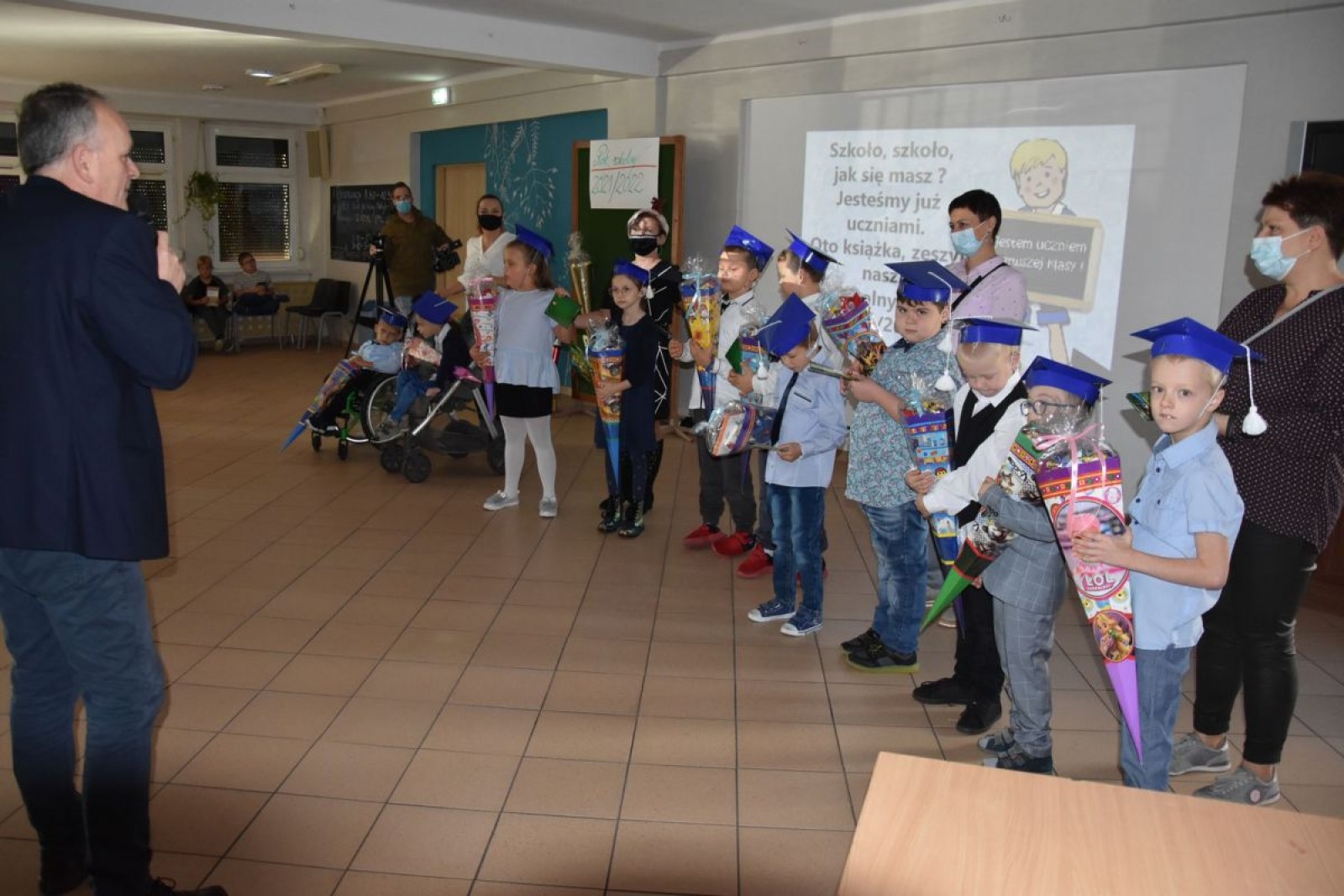 Zdjęcie w galerii na portalu naszwodzislaw.com: Pierwszaki z ZPSWR ślubowały i otrzymały tyty wiadomości z regionu