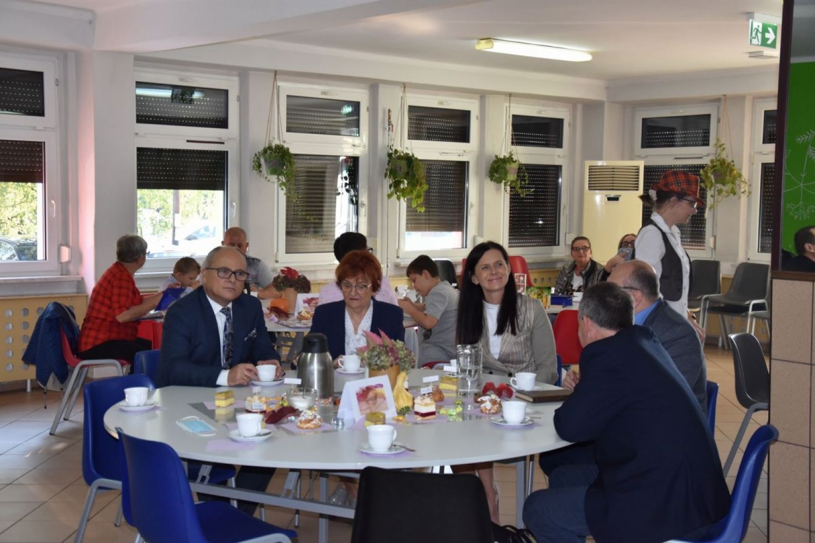 Zdjęcie w galerii na portalu naszwodzislaw.com: Pierwszaki z ZPSWR ślubowały i otrzymały tyty wiadomości z regionu