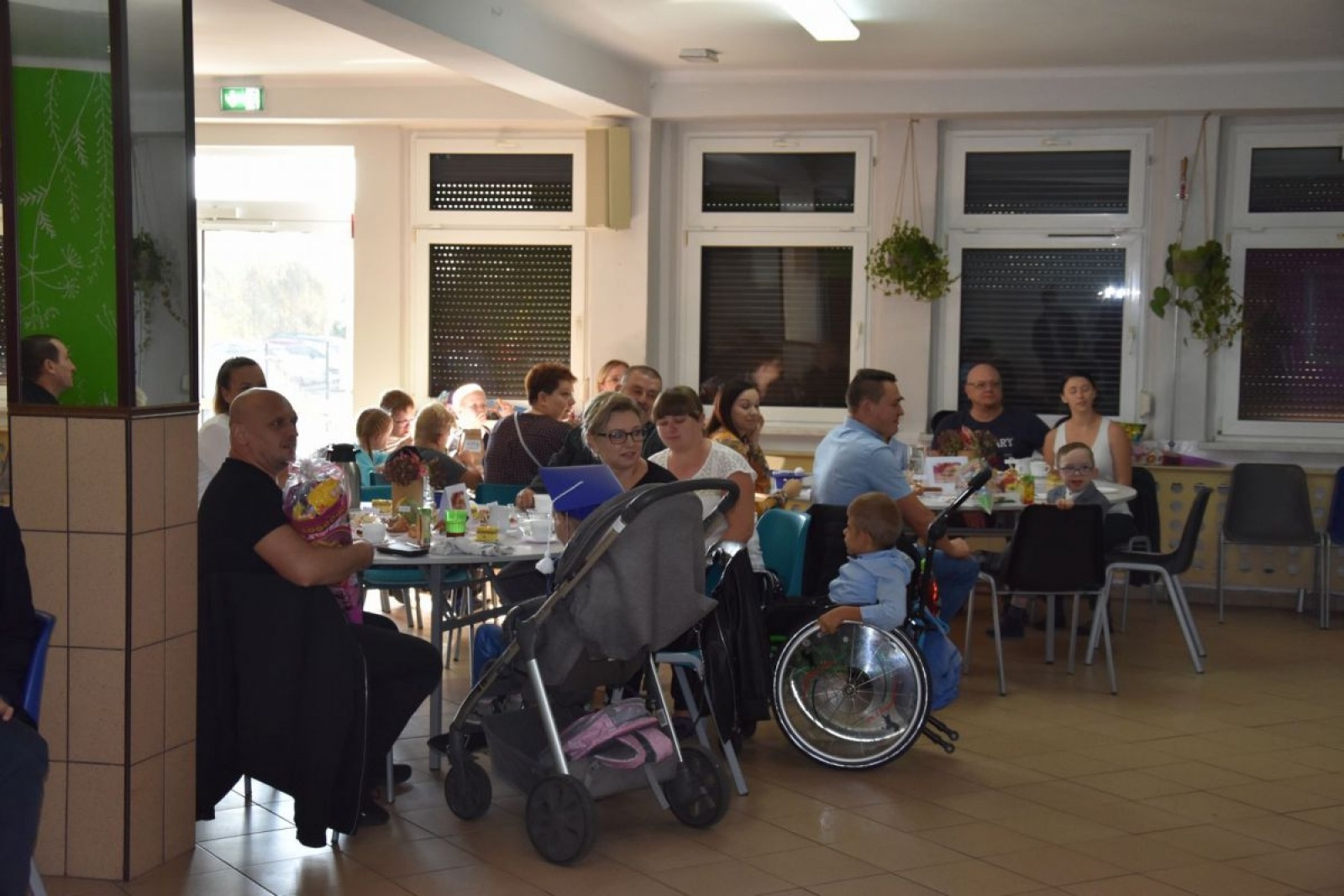 Zdjęcie w galerii na portalu naszwodzislaw.com: Pierwszaki z ZPSWR ślubowały i otrzymały tyty wiadomości z regionu