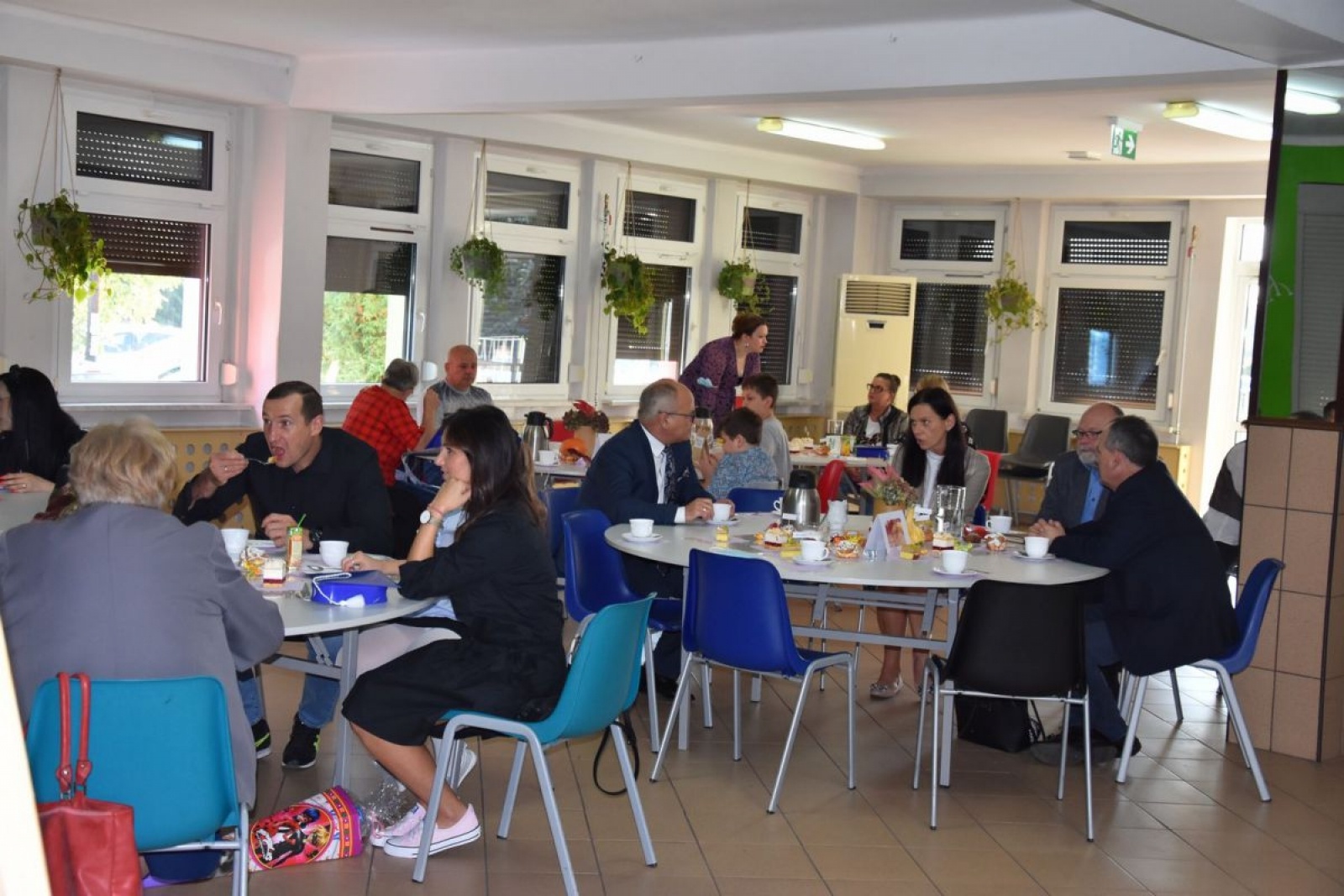 Zdjęcie w galerii na portalu naszwodzislaw.com: Pierwszaki z ZPSWR ślubowały i otrzymały tyty wiadomości z regionu