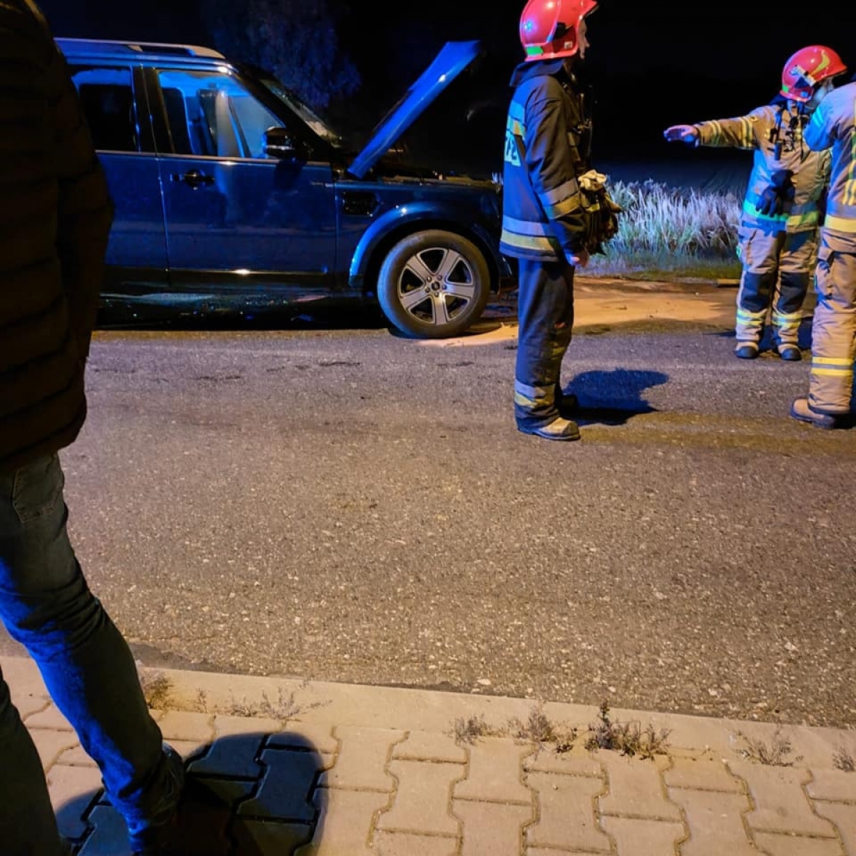 Zdjęcie w galerii na portalu naszwodzislaw.com: Audi i range rover zderzyły się w Gogołowej wiadomości z regionu