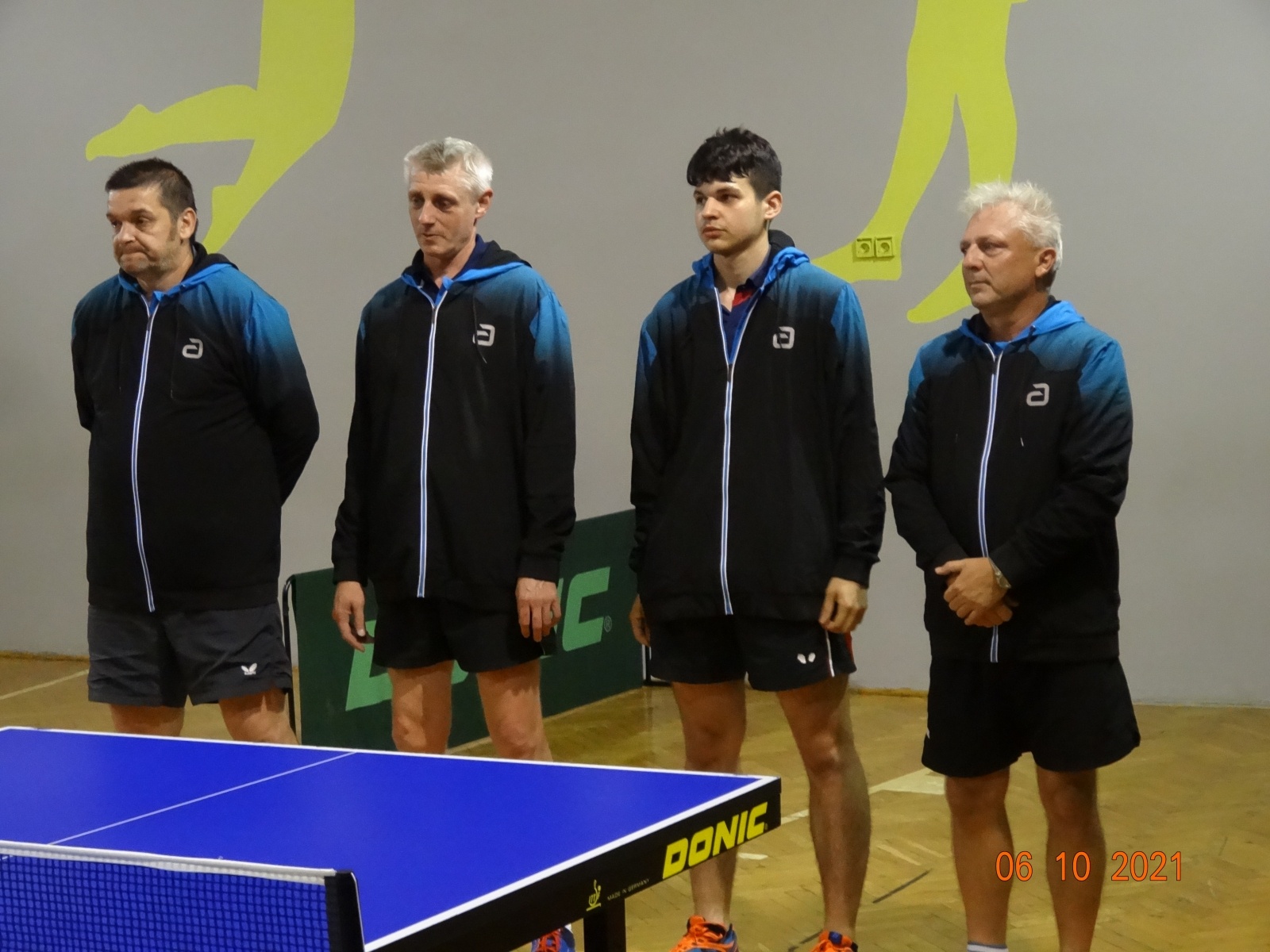 Zdjęcie w galerii na portalu naszwodzislaw.com: Rój niestraszny tenisistom stołowym z Wodzisławia Śląskiego [FOTO] wiadomości z regionu