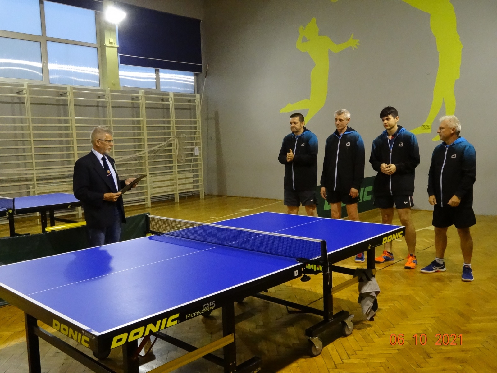 Zdjęcie w galerii na portalu naszwodzislaw.com: Rój niestraszny tenisistom stołowym z Wodzisławia Śląskiego [FOTO] wiadomości z regionu