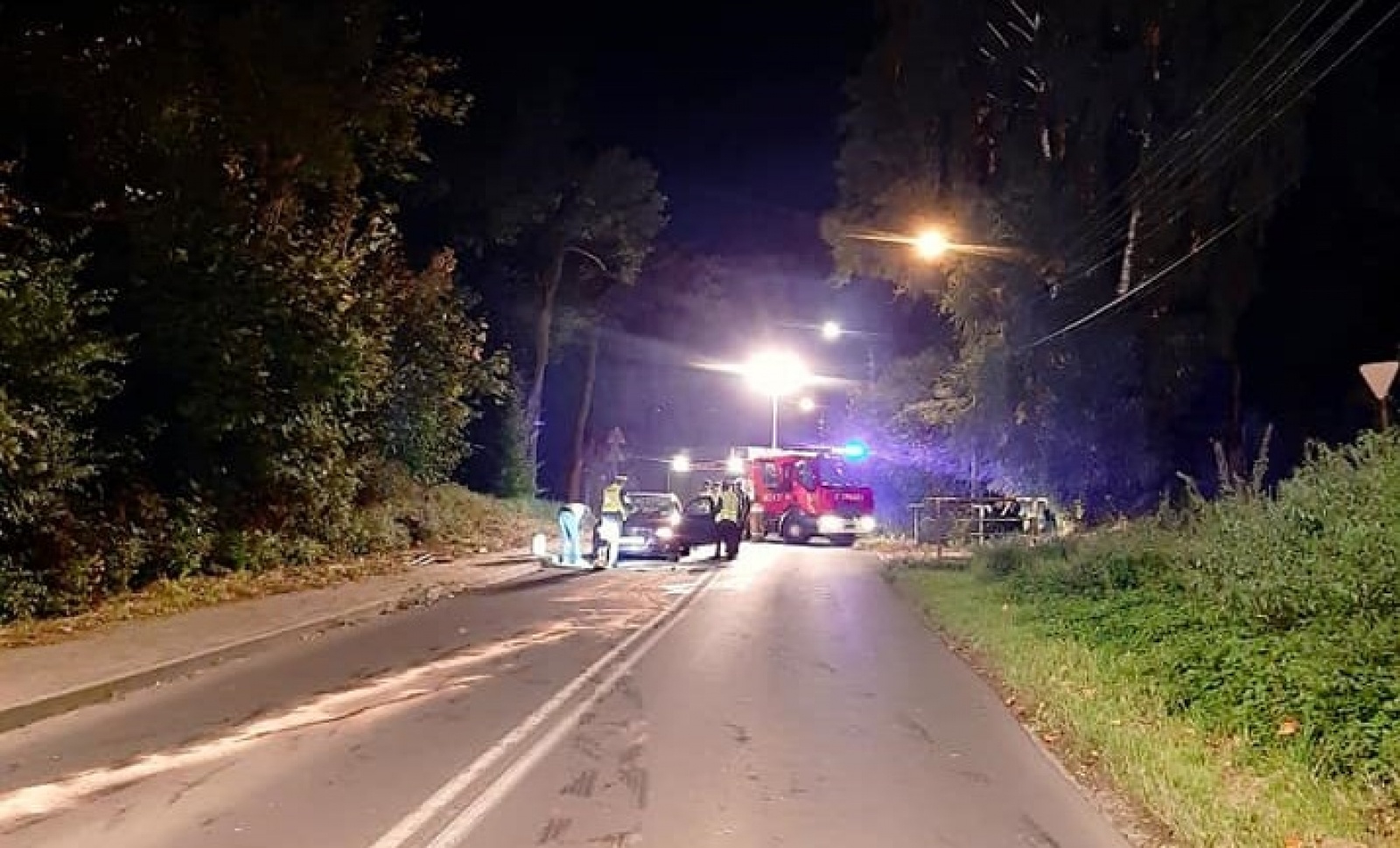 Zdjęcie w galerii na portalu naszwodzislaw.com: 68-latek zginął pod kołami audi wiadomości z regionu