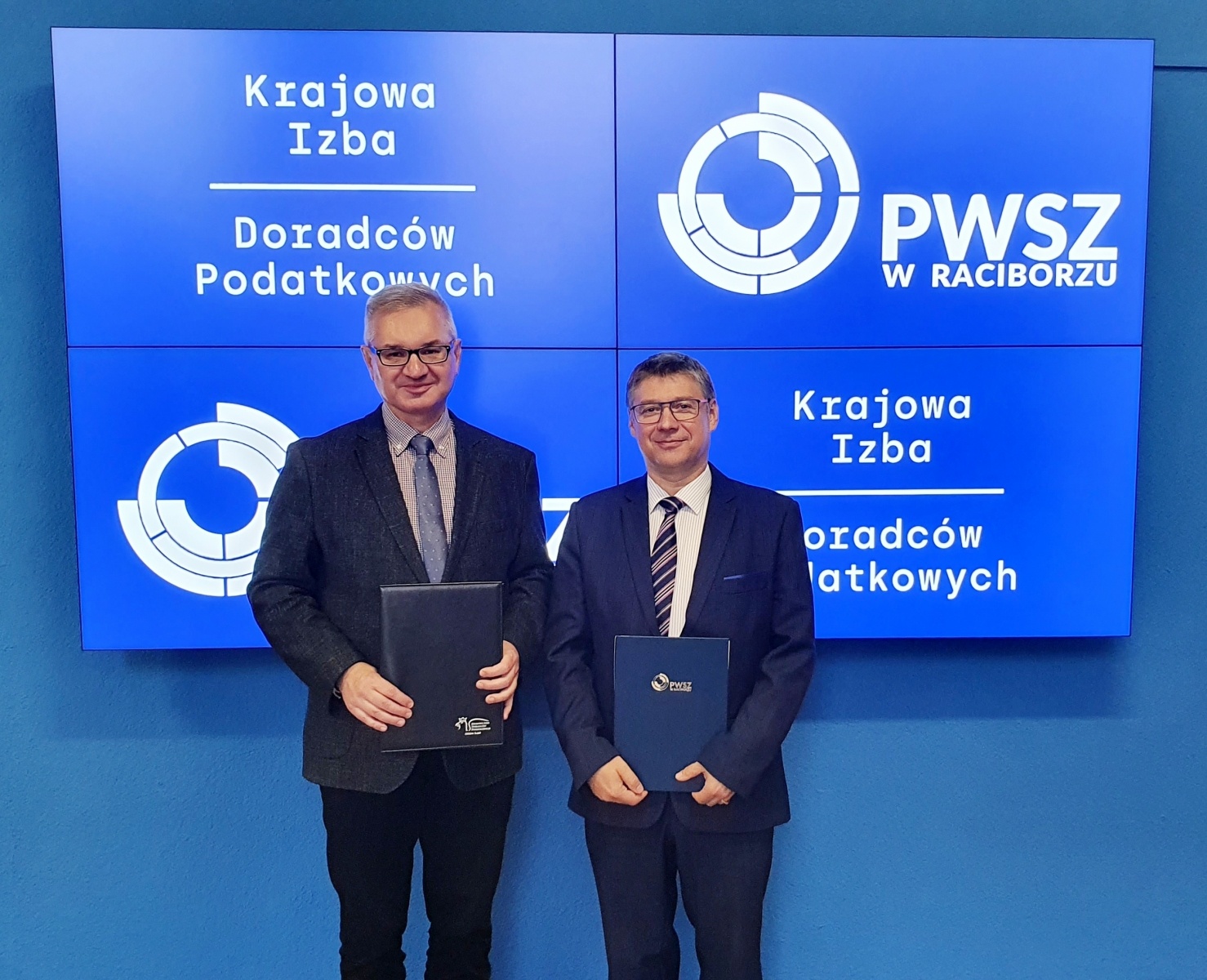 Zdjęcie w galerii na portalu naszwodzislaw.com: Krajowa Izba Doradców Podatkowych podpisała porozumienie z PWSZ w Raciborzu wiadomości z regionu