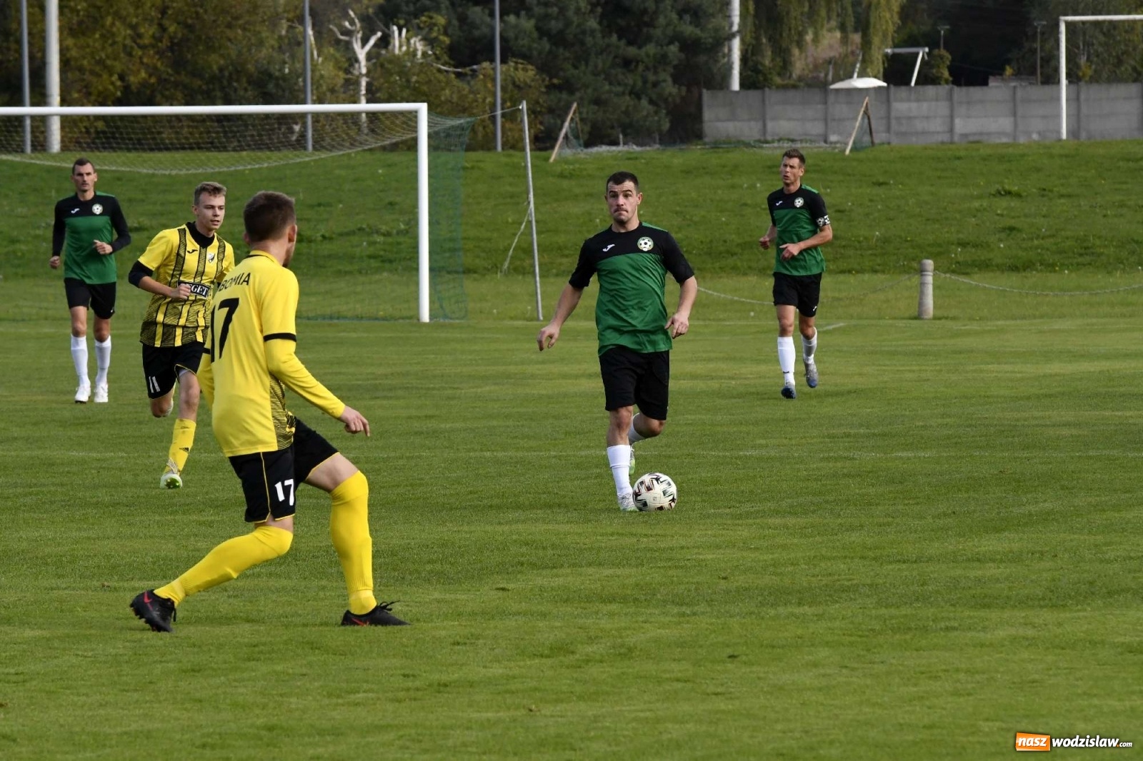 Zdjęcie w galerii na portalu naszwodzislaw.com: Tworków dominował na boisku w Lubomi [FOTO i WIDEO] wiadomości z regionu
