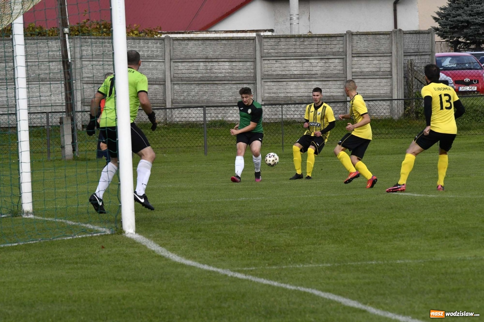 Zdjęcie w galerii na portalu naszwodzislaw.com: Tworków dominował na boisku w Lubomi [FOTO i WIDEO] wiadomości z regionu