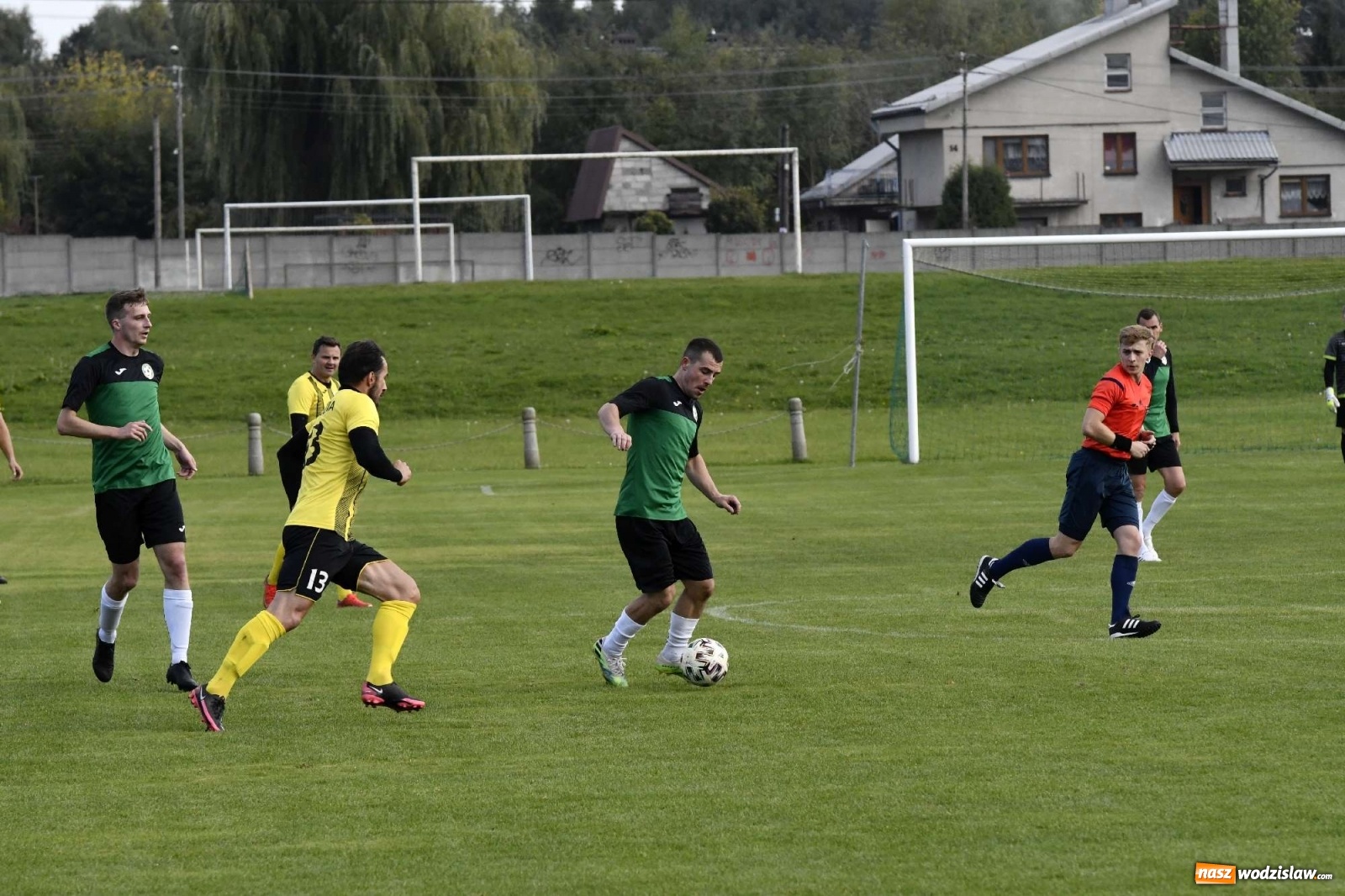 Zdjęcie w galerii na portalu naszwodzislaw.com: Tworków dominował na boisku w Lubomi [FOTO i WIDEO] wiadomości z regionu