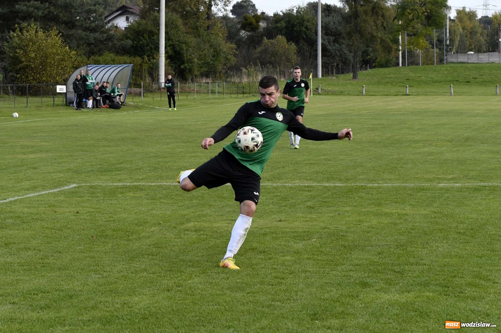 Zdjęcie w galerii na portalu naszwodzislaw.com: Tworków dominował na boisku w Lubomi [FOTO i WIDEO] wiadomości z regionu